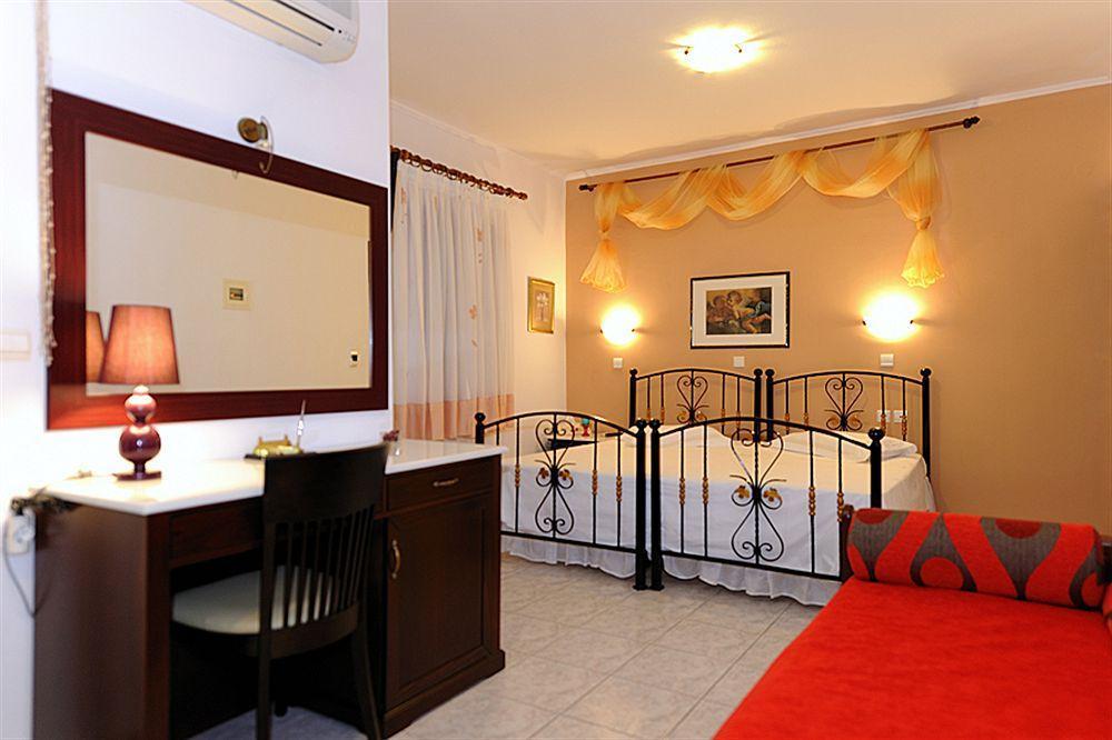 Villa Mary Elen Pollonia Extérieur photo